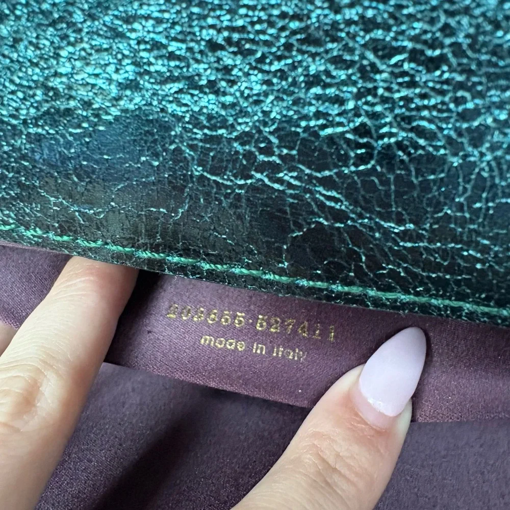 Yves Saint Laurent Y-Linge Clutch, Shimmer Green, Satin Interior - Picture 5 of 16
